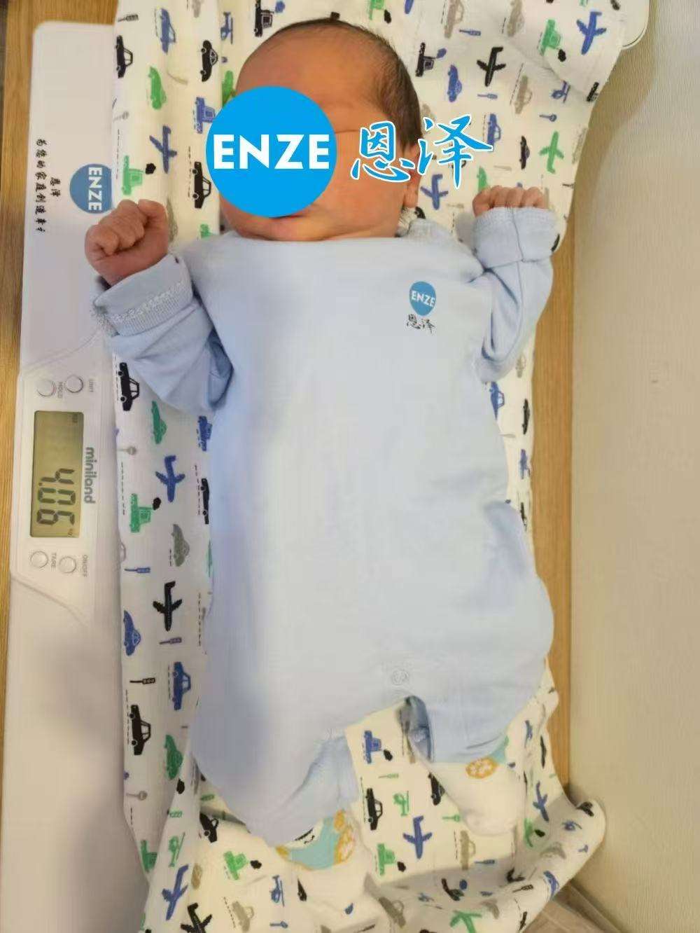 格鲁吉亚试管婴儿助孕宝宝出生后快速成长